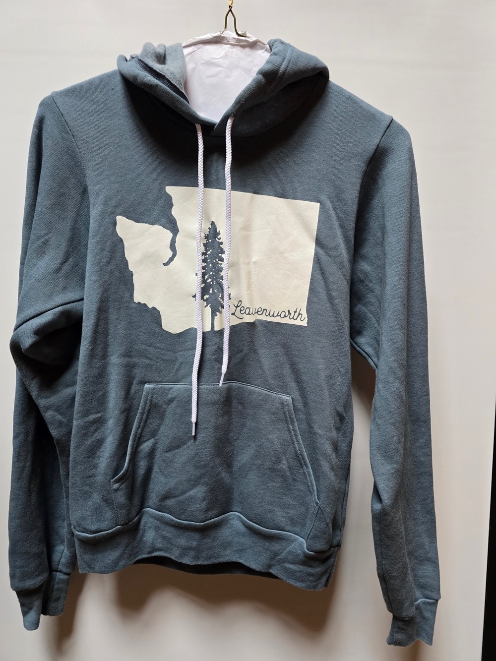 “Leavenworth” Pullover Graphic Hiking Hoodie - Slate Blue